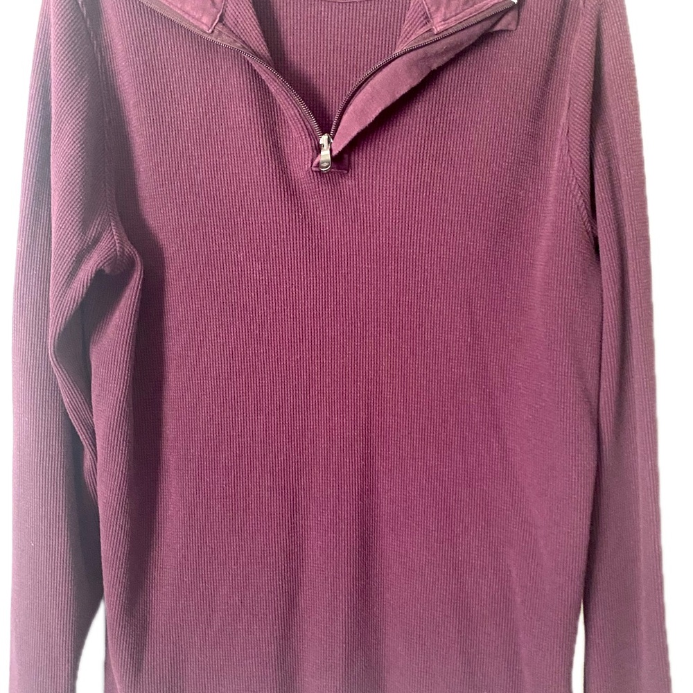 Men’s long sleeve ribbed maroon shirt x large